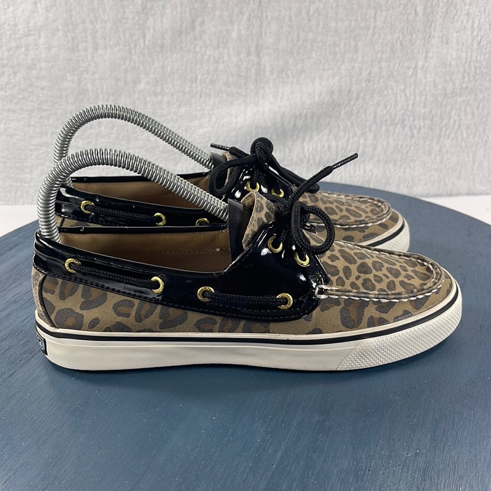 Sperry Biscayne Leopard Boat Shoe Women’s 6
